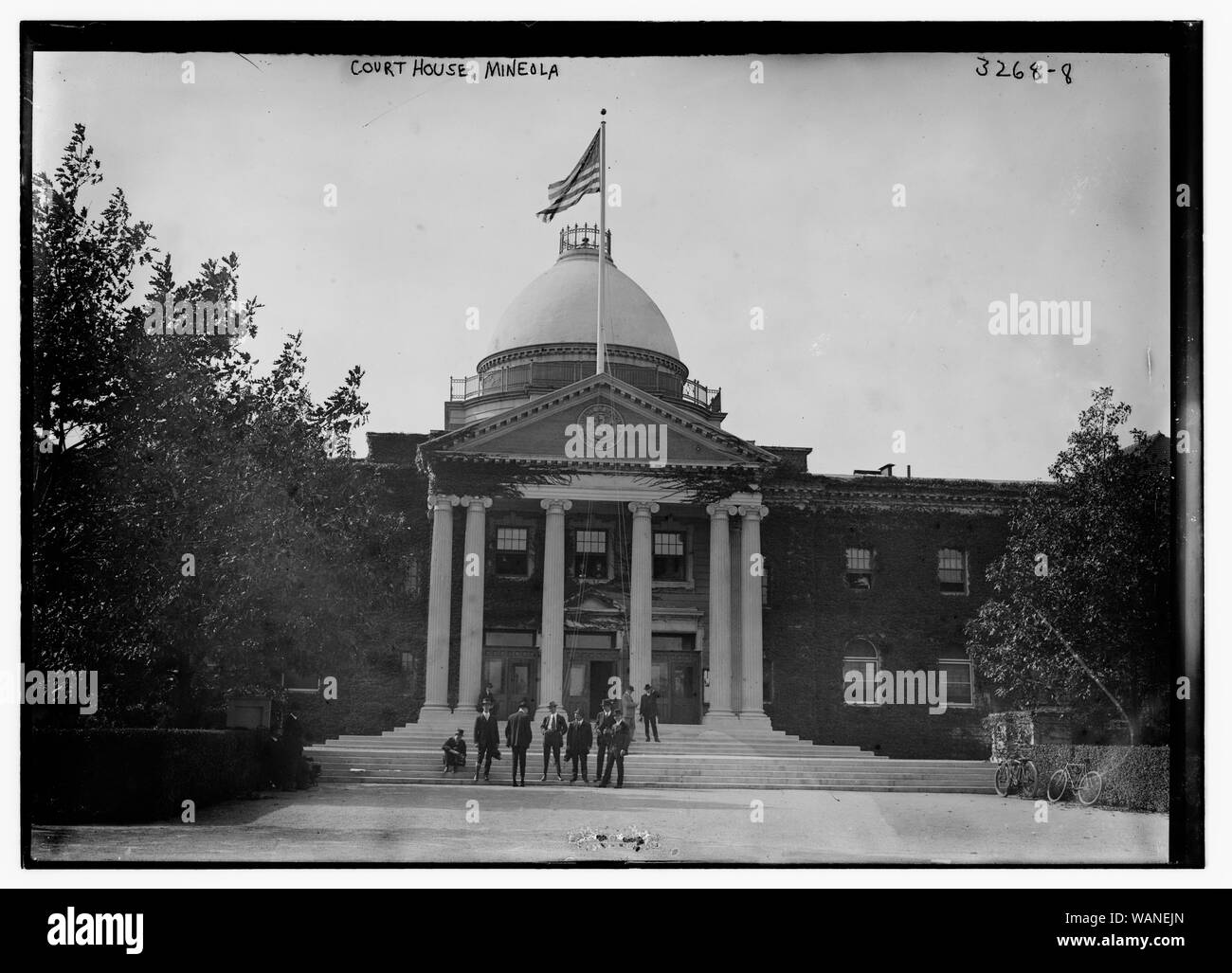 Mineola Cut Out Stock Images & Pictures Alamy