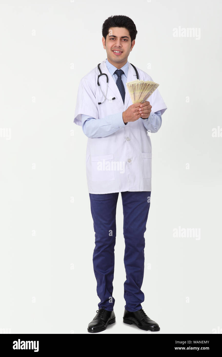 Indian asian male doctor hi-res stock photography and images - Alamy