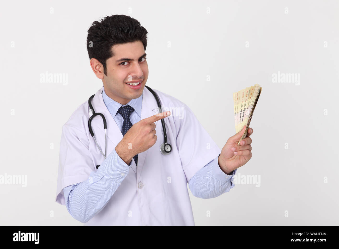 Indian asian male doctor hi-res stock photography and images - Alamy