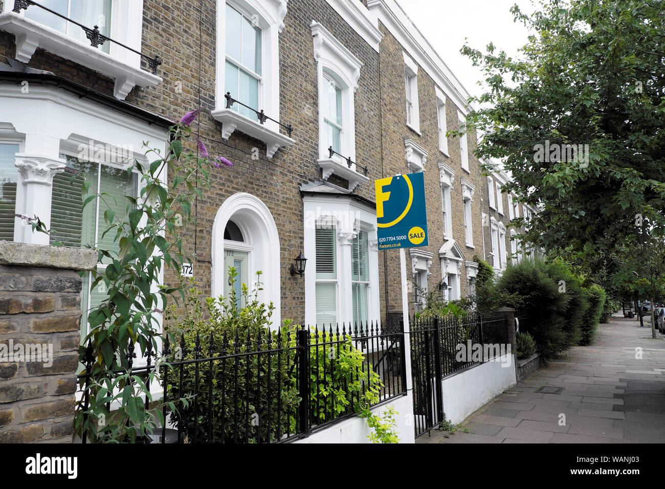 Hackney Housing Estate High Resolution Stock Photography and Images Alamy