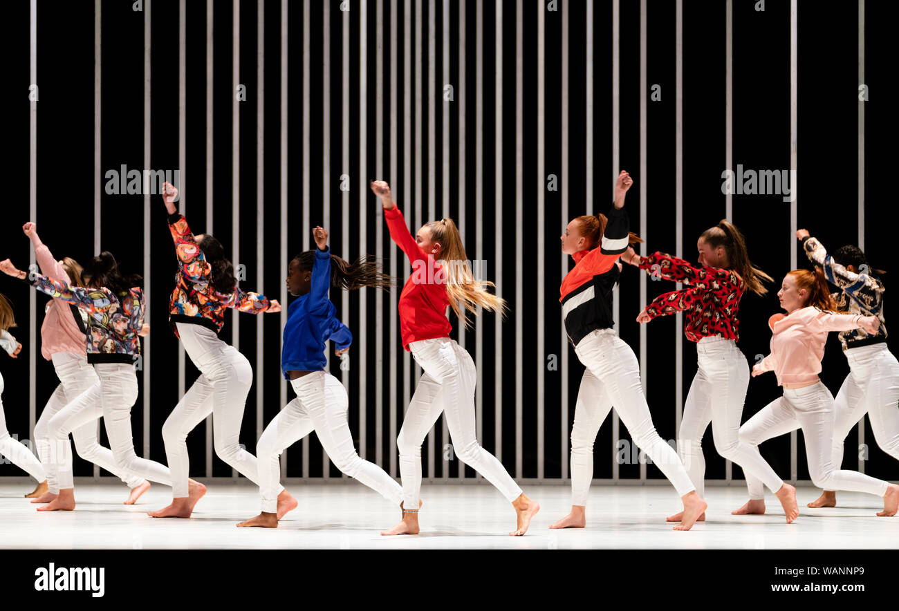 Edinburgh, Scotland, UK. 21 August 2019.  Pictured; Young local dancers forming the Scottish ÒSugar ArmyÓ performing in Hard to Be Soft: A Belfast Prayer by Oona Doherty and Prime Cut Productions at the Lyceum Theatre at the Edinburgh International festival. Hard to Be Soft is a dance piece which looks behind the masks of violence and machismo to the inner lives of Belfast hard men and strong women. Cast in four episodes, Hard to Be Soft features solos from Doherty herself, a warrior-like hip-hop dance group, and a choreographed wrestling match for a male duet.  Iain Masterton/Alamy Live News. Stock Photo