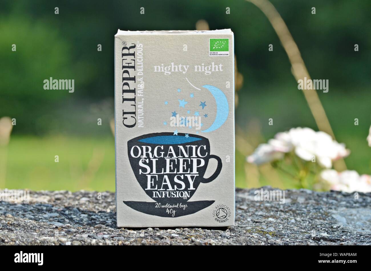 Clipper Organic Sleep Easy Infusion Tea - 20 Unbleached Bags - 40g (Pack of  2) 