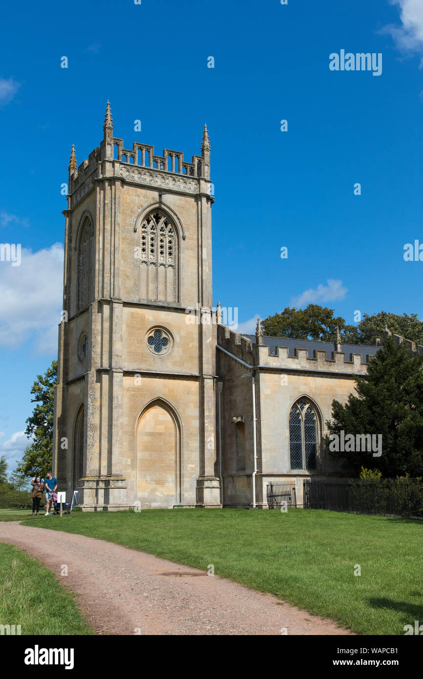 St mary magdalene church hi-res stock photography and images - Alamy
