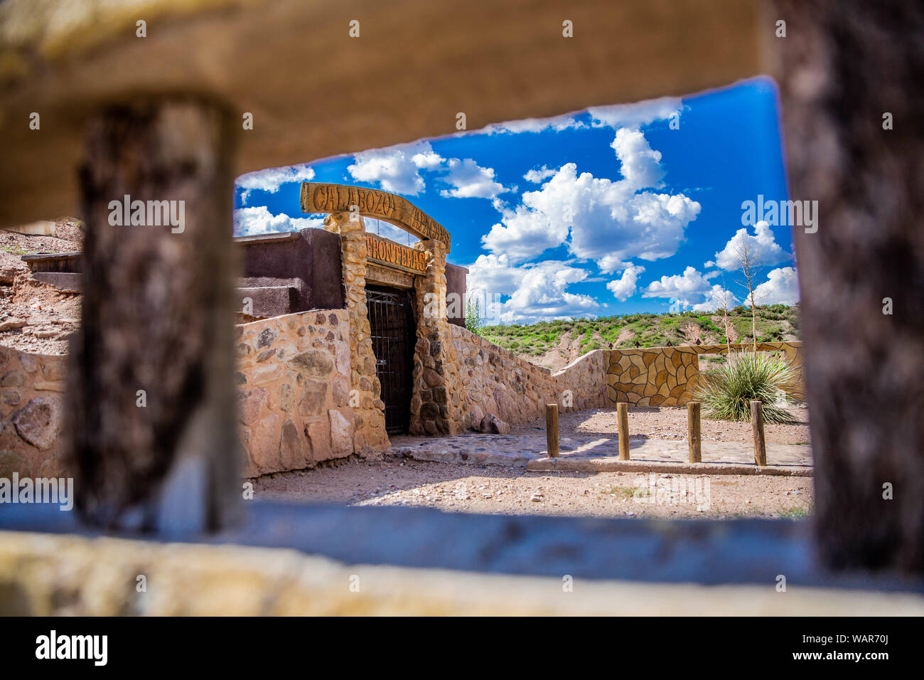 Geronimo statue hires stock photography and images Alamy