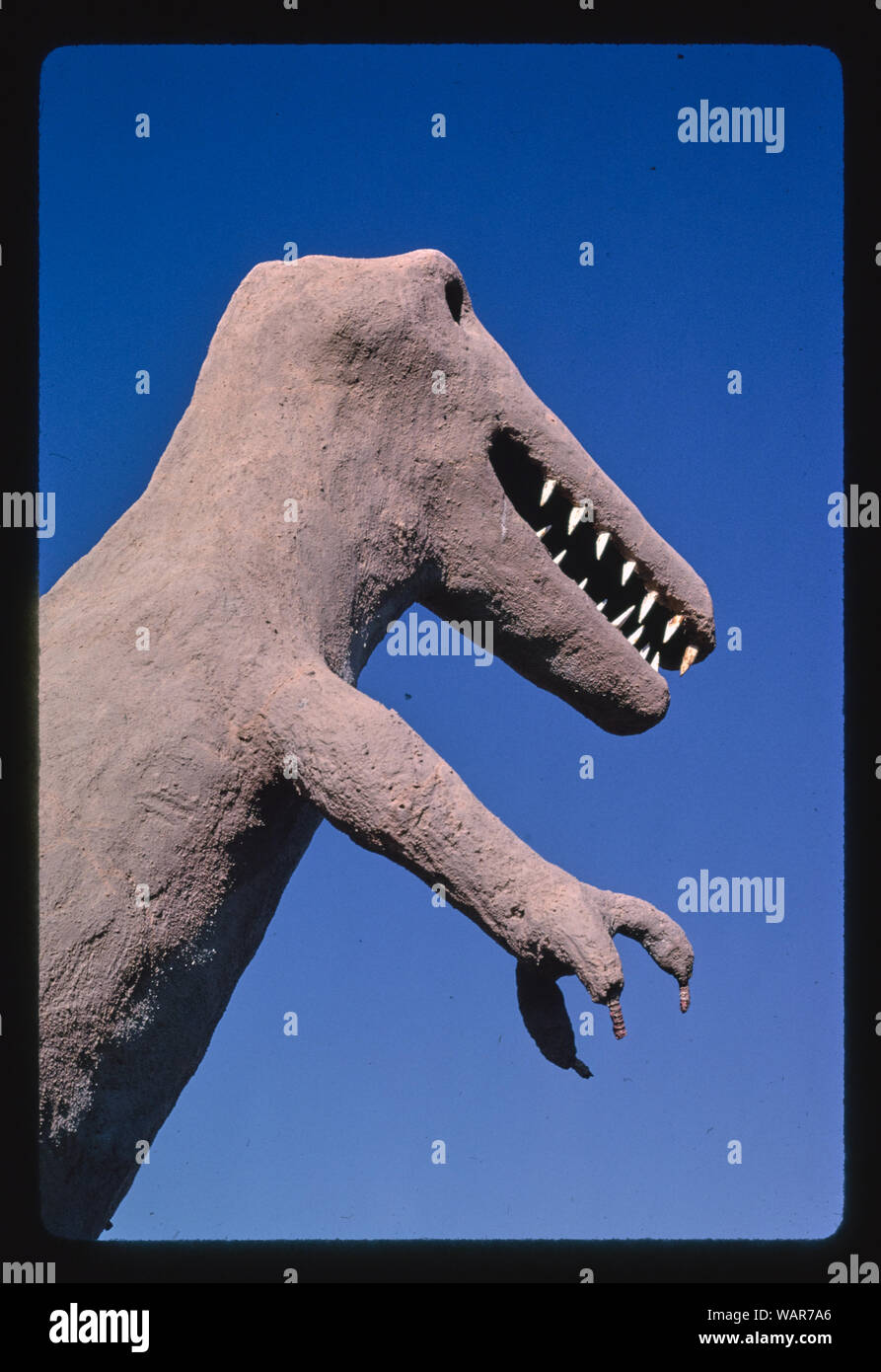 Dinosaur Village RV Mobile Home Park, dinosaur statue upper detail