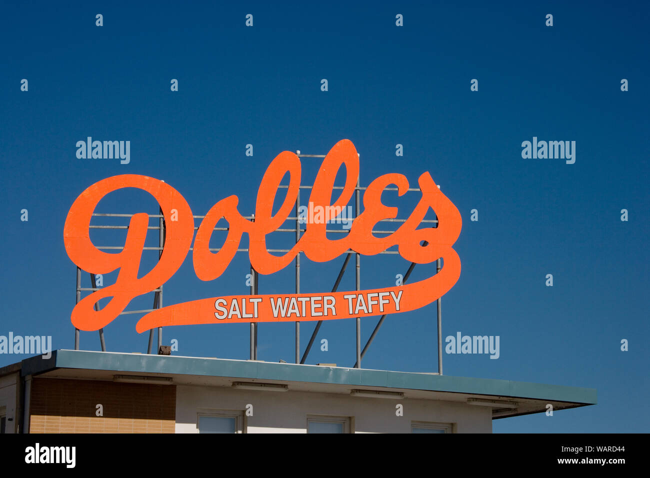 Dolles Salt Water Taffy sign, Rehoboth Beach, Delaware Stock Photo Alamy