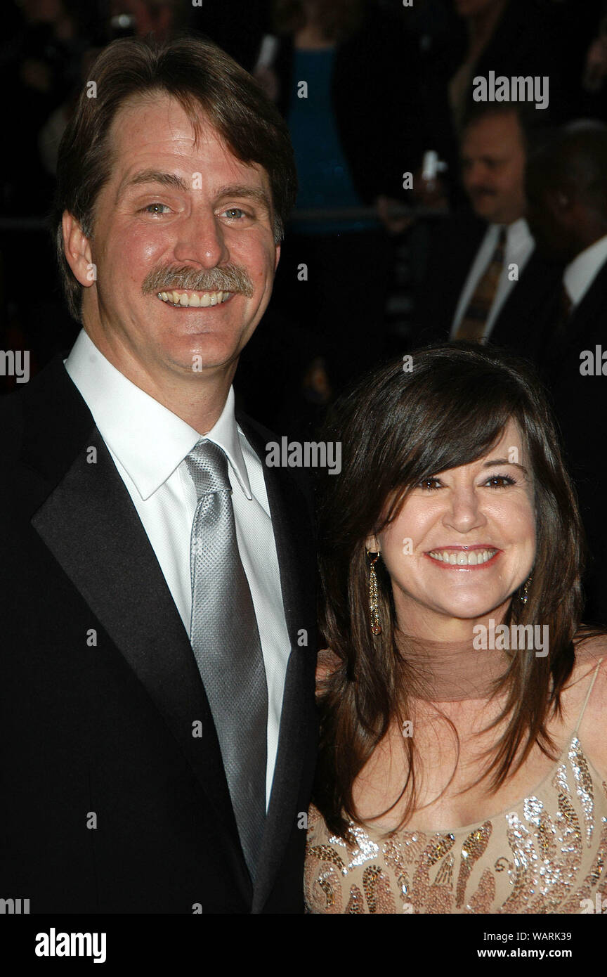 Jeff foxworthy and wife pamela hi res stock photography and images Alamy