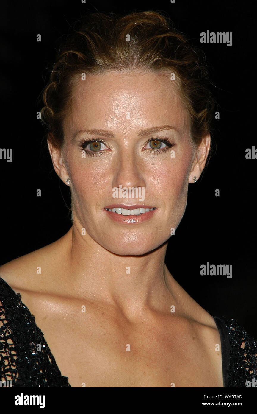 Elisabeth Shue at the "Hide And Seek" Premiere held at the Twentieth