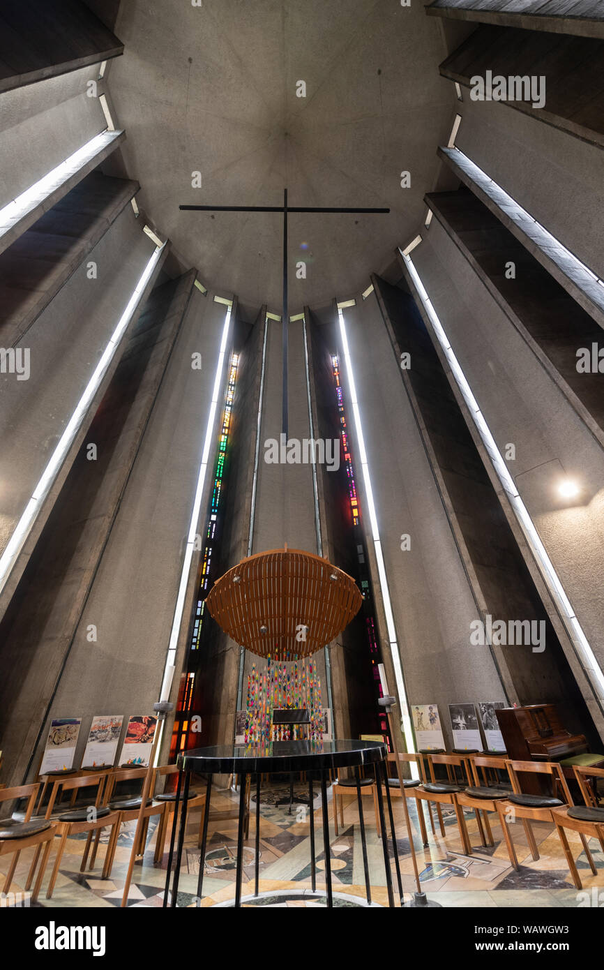 Coventry Cathedral Interior Hi res Stock Photography And Images Alamy coventry-cathedral-interior-hi-res-stock-photography-and-images-alamy