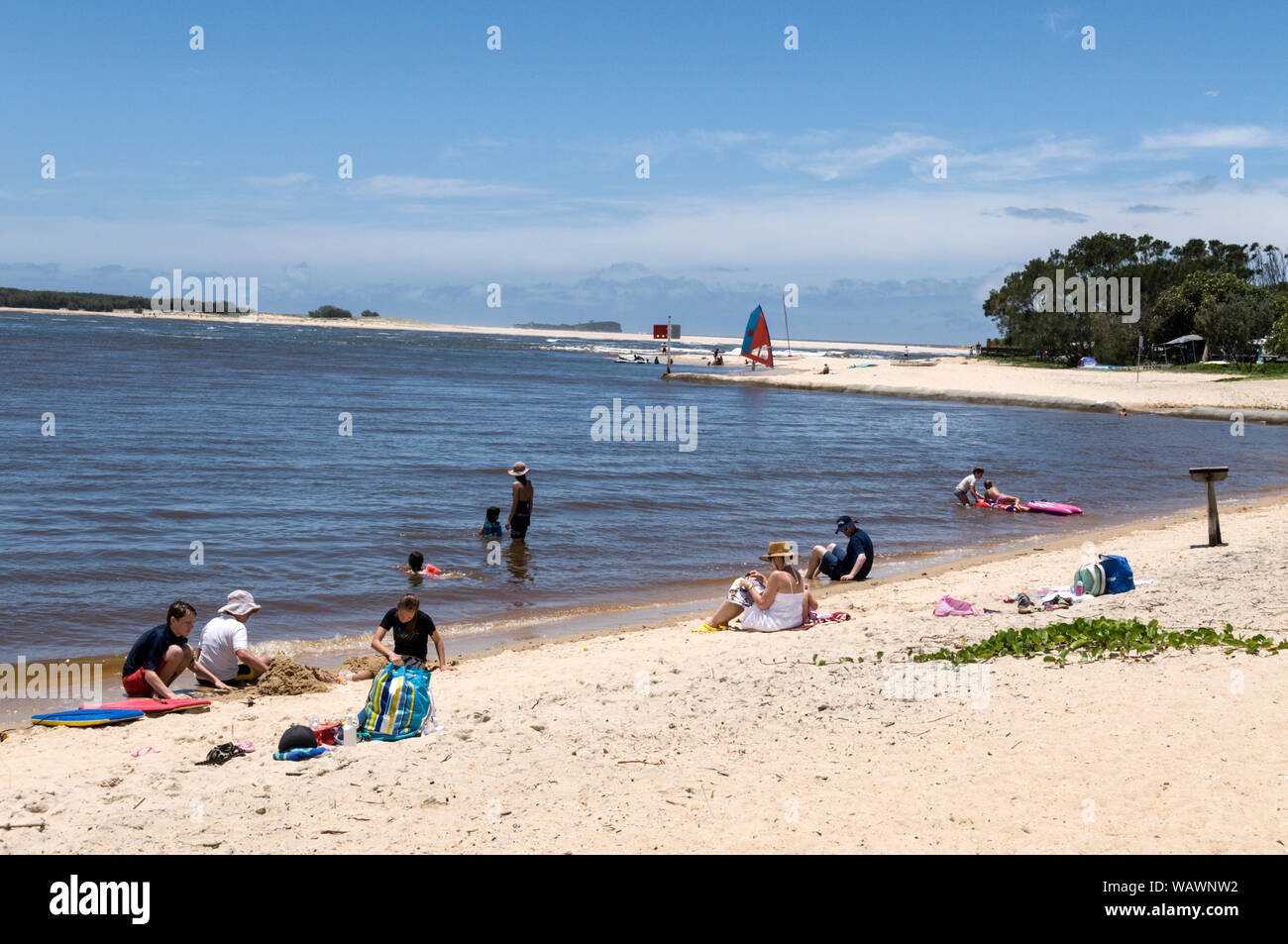 Cotton tree caravan park beach hires stock photography and images Alamy
