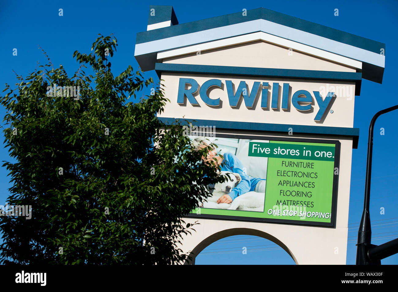 Rc willey hi res stock photography and images Alamy