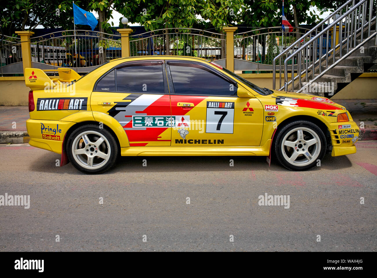 Mitsubishi lancer cars hires stock photography and images Alamy
