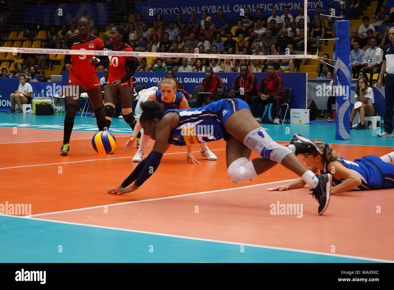 Miriam Sylla Cerca Il Recupero During Qualificazioni Femminile Olimpiadi Tokyo 2020 Italia Vs Kenia Catania Italy 02 Aug 2019 Volley Nazionale I Stock Photo Alamy