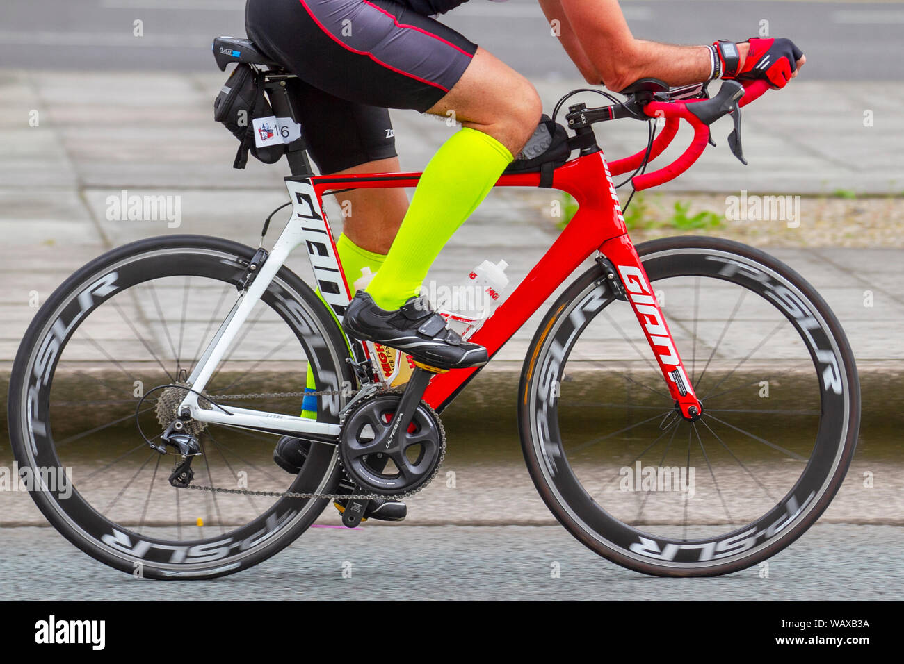 giant red bike