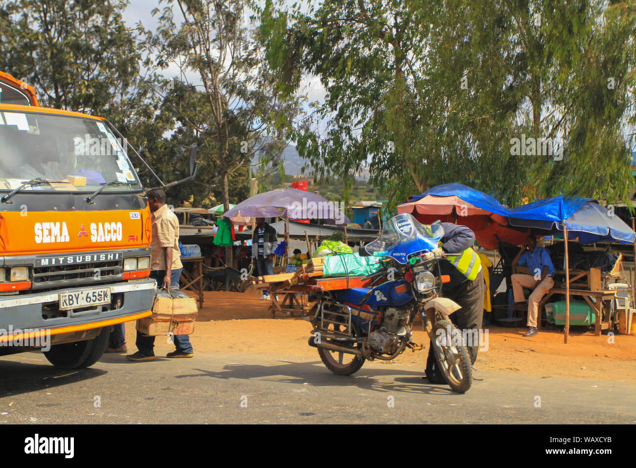 Roadside Market Kenya High Resolution Stock Photography and Images Alamy