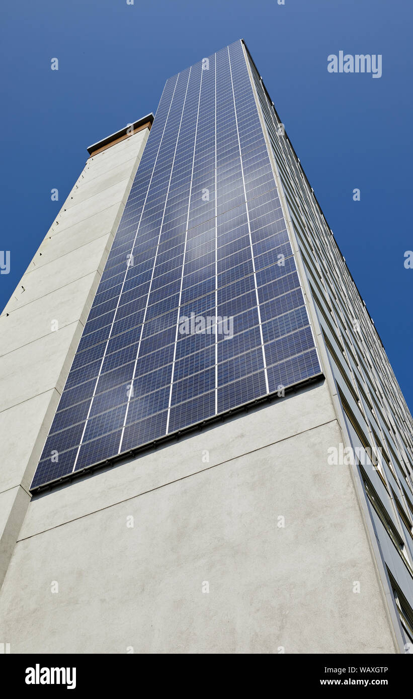 Solar panels london hires stock photography and images Alamy