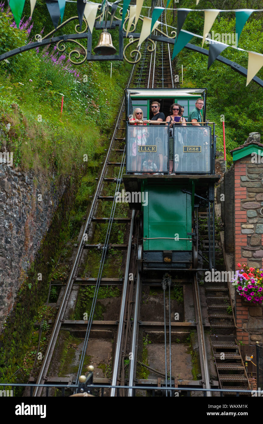 Lynton and lynmouth funicular cliff railway hi-res stock photography ...