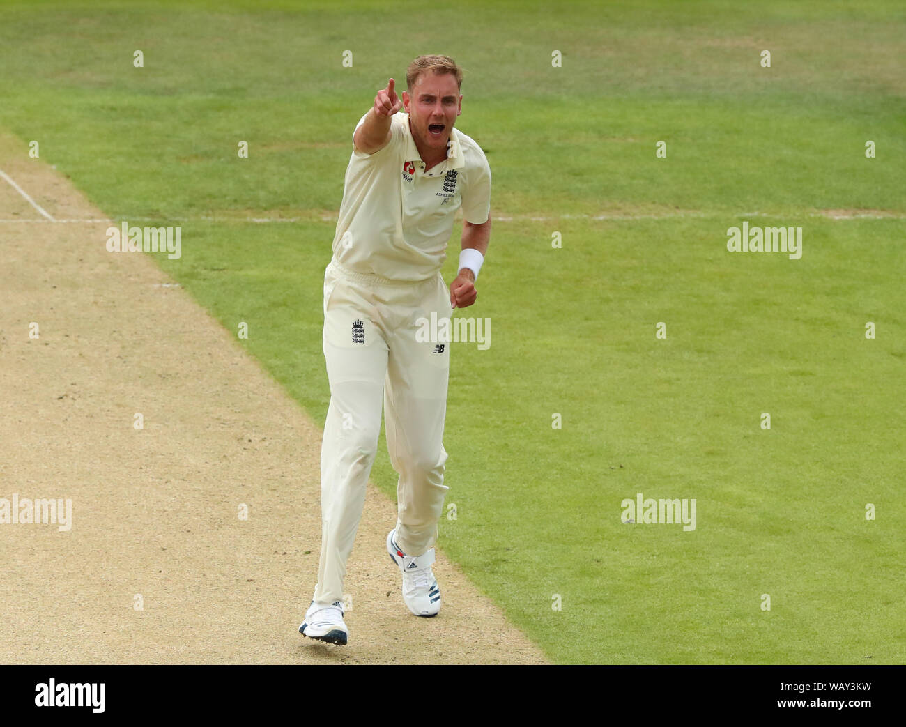 Leeds, UK. 22nd Aug, 2019. Stuart Broad of England makes an unsuccessful appeal for a wicket during day one of the 3rd Specsavers Ashes Test Match, at Headingley Cricket Ground, Leeds, England. Credit: ESPA/Alamy Live News Stock Photo