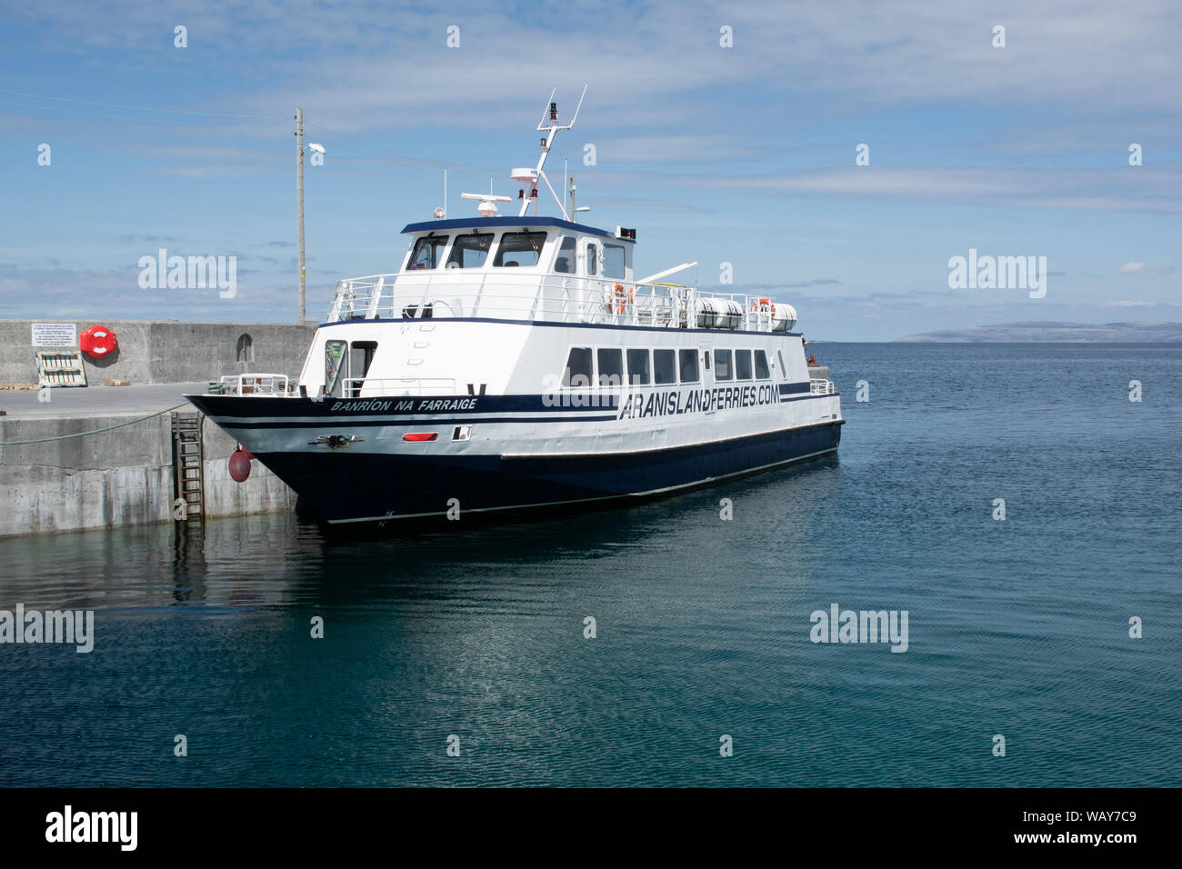 Aran islands boat hi-res stock photography and images - Alamy
