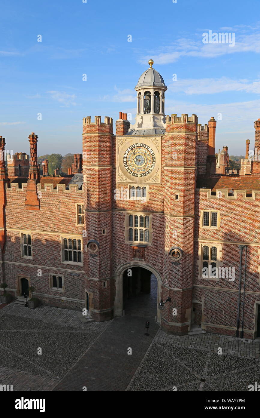 Anne Boleyn Tower and Astronomical Clock, Rooftop Tour, Hampton Court
