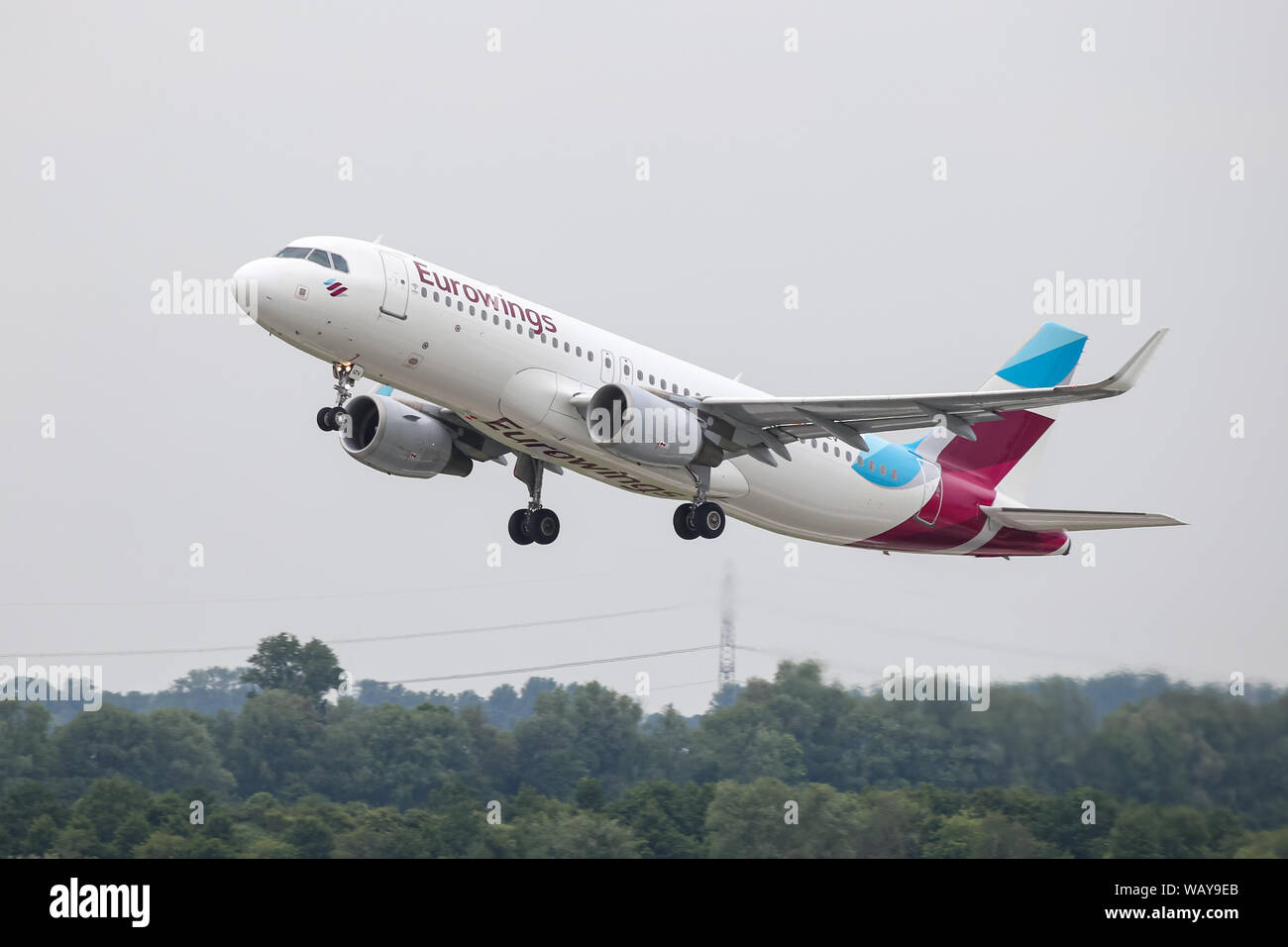 D-AIZV Eurowings Airbus A320-214(WL) at Malpensa (MXP / LIMC), Milan, Italy  Stock Photo - Alamy