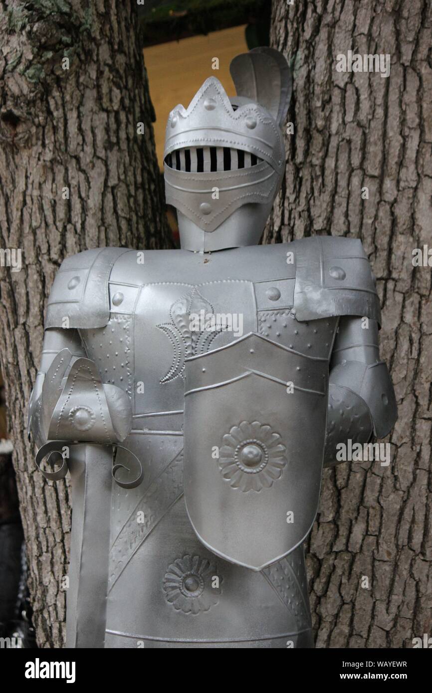 Full metal medieval armor of a knight Stock Photo Alamy
