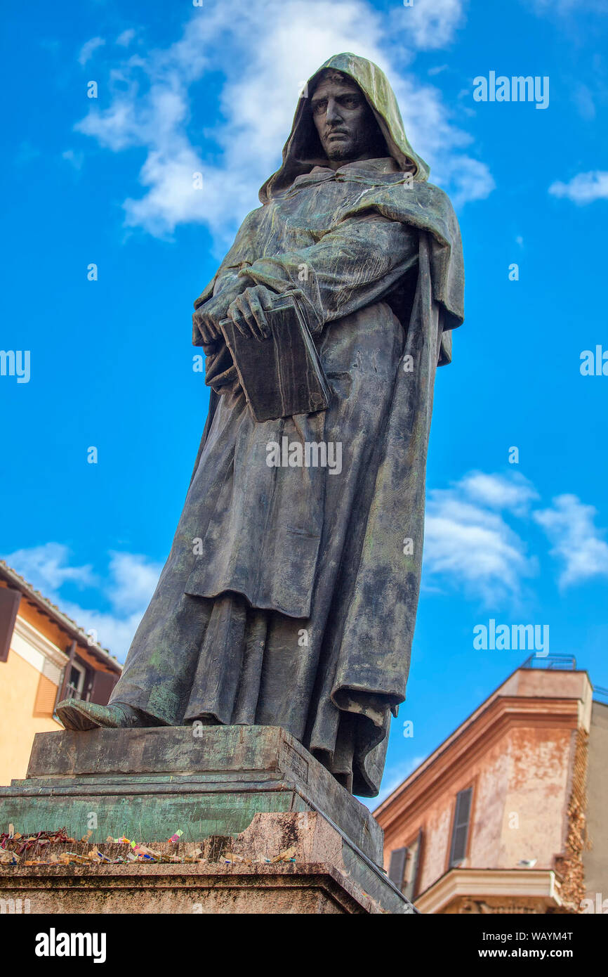 statue of Giordano Bruno in Rome Stock Photo Alamy