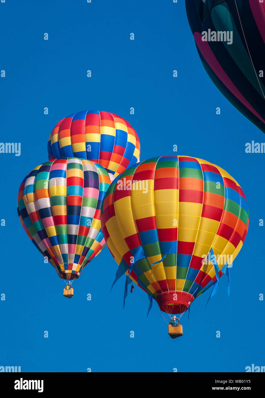 Globos hi-res stock photography and images - Alamy