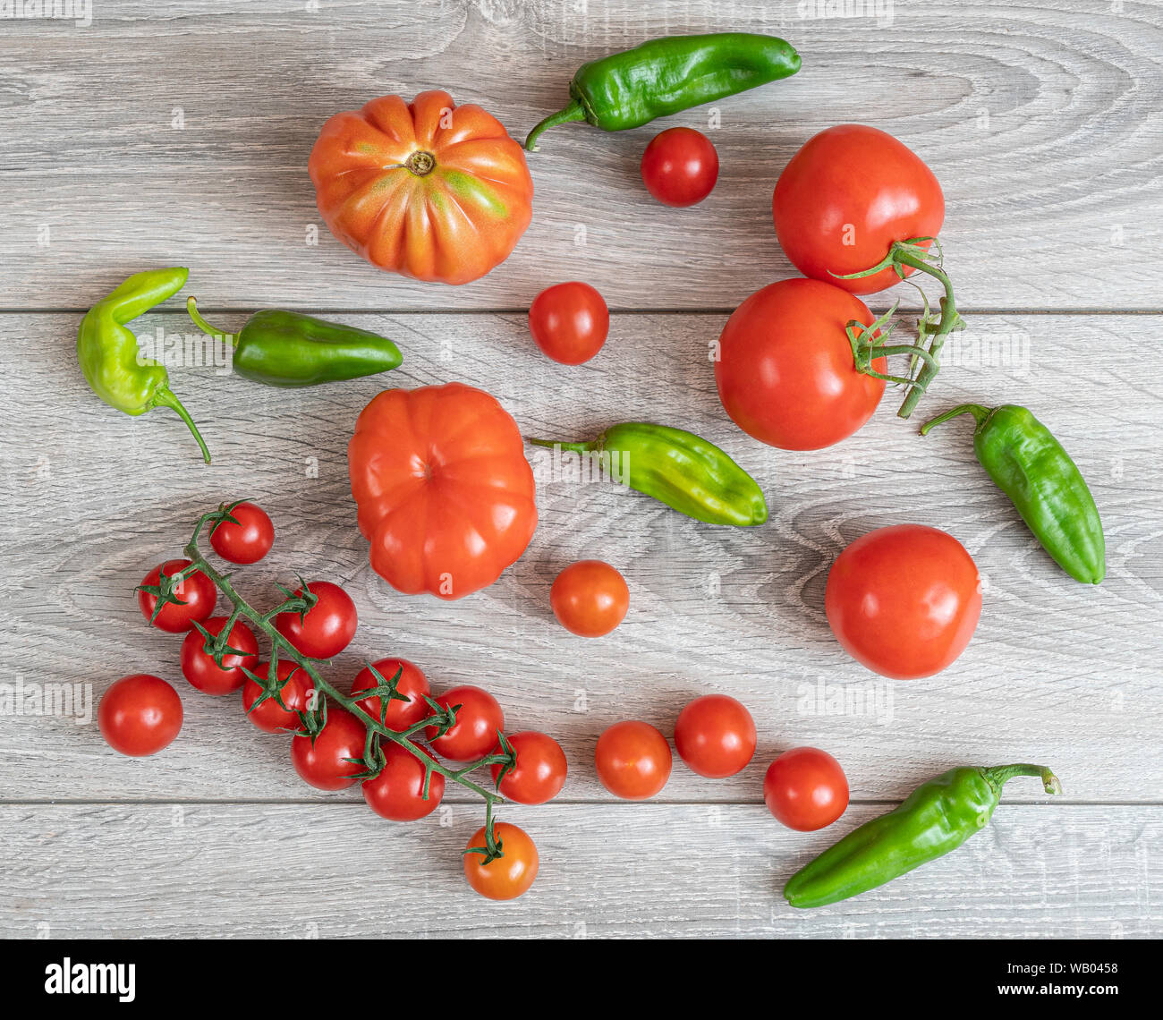 Small tomatoes on wooden hi res stock photography and images Alamy