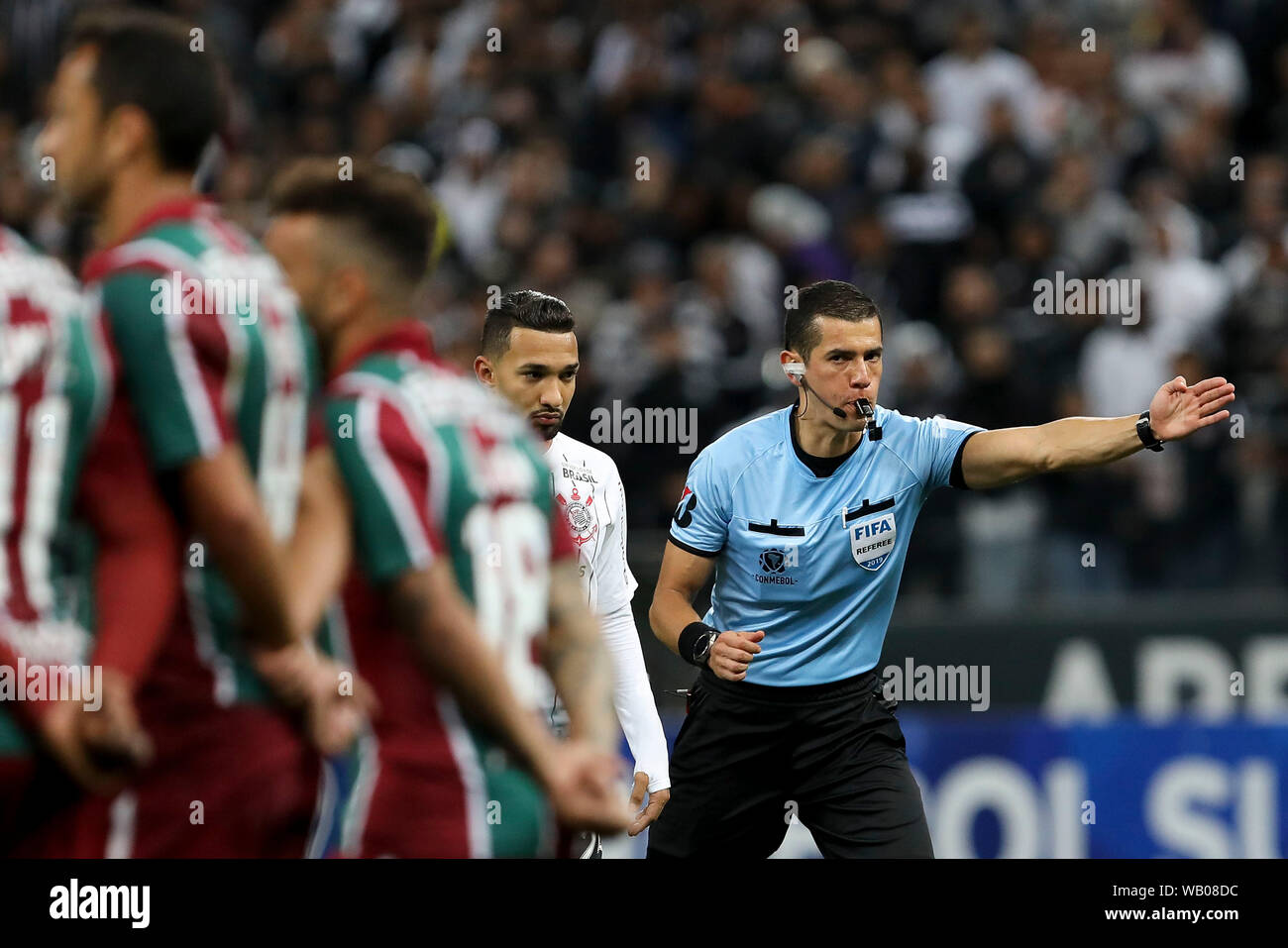 SÃO PAULO, SP - 22.08.2019: CORINTHIANS X FLUMINENSE - Andres Rojas during a match between Corinthians x Fluminense held at Corinthians Arena, East Zone of São Paulo, SP. The match is the first valid for the quarterfinals of the 2019 South American Cup. (Photo: Marco Galvão/Fotoarena) Stock Photo