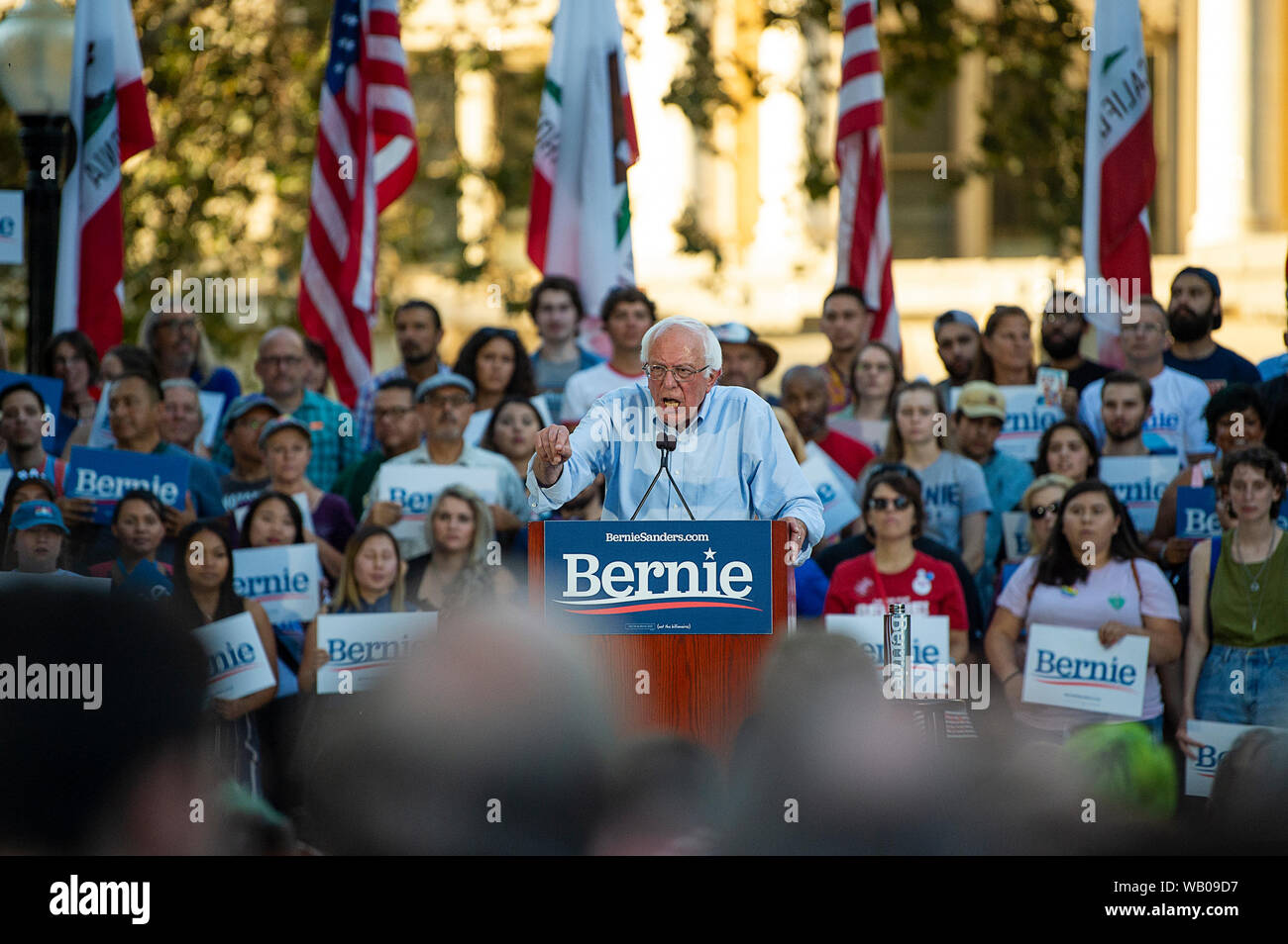 Sacramento, CA, USA. 22nd Aug, 2019. Democratic presidential hopeful ...