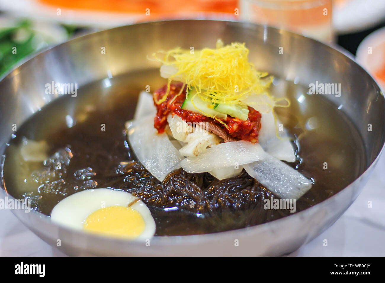 Naengmyeon, Korean cold noodle soup Stock Photo Alamy