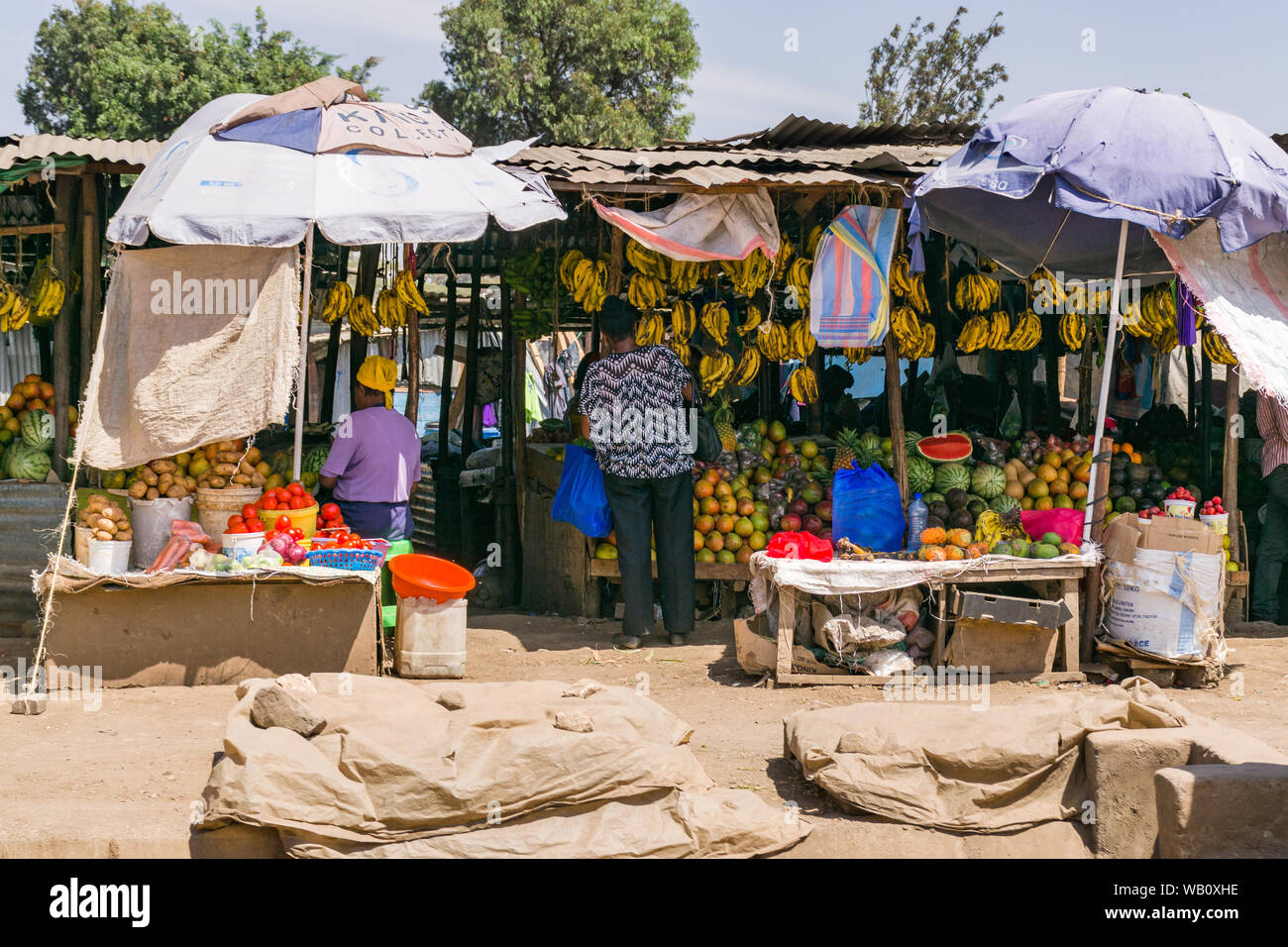 Kenya fruit market nairobi hires stock photography and images Alamy