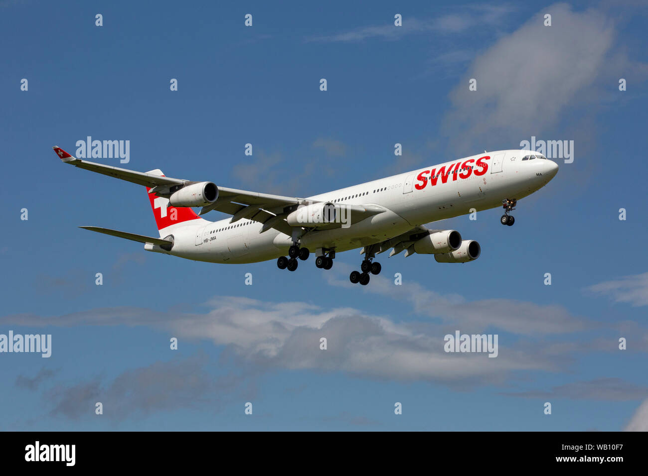Airbus A340-313X, Reg: HB-JMA beim Anflug zum Flughafen Zürich (ZRH). 15.08.2019 Stock Photo