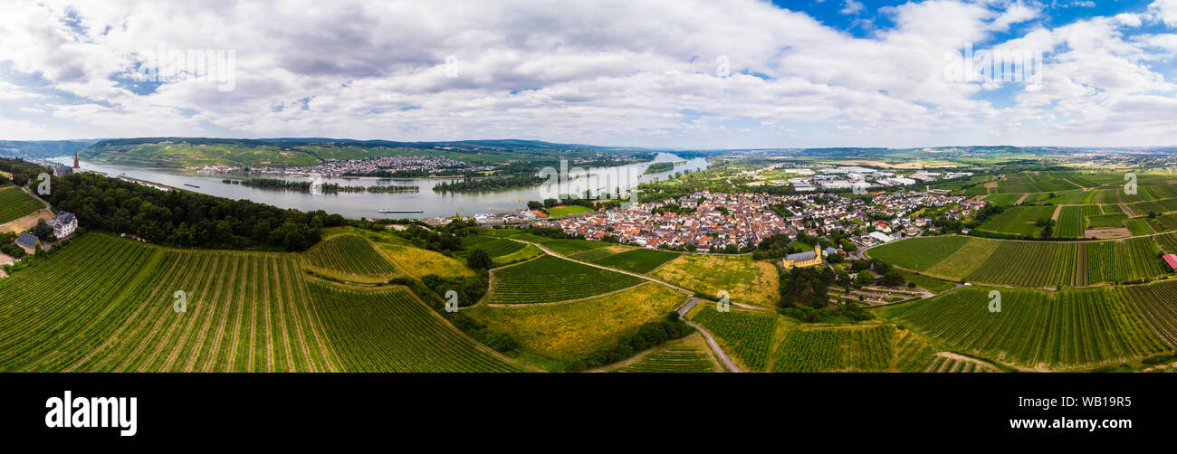 Germany, Rhineland-Palatinate, Bingen region, Rochus Mountain and Rochus Chapel, Aerial view of Kempen am Rhein and Ruedesheim am Rhein Stock Photo
