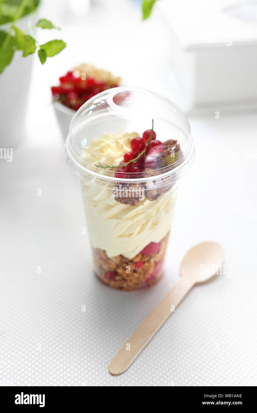 Healthy take out hi-res stock photography and images - Alamy