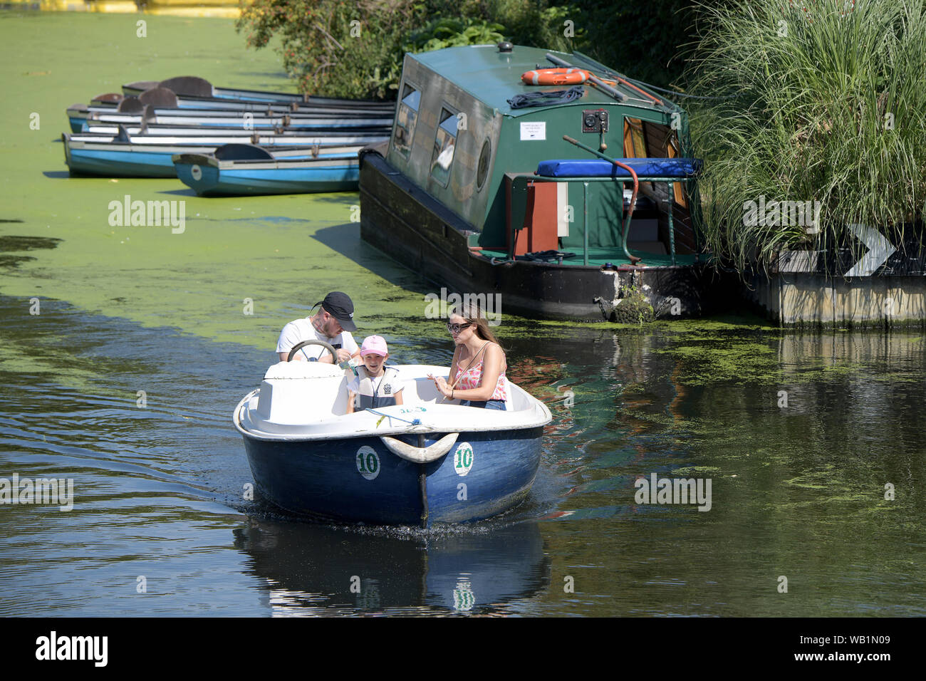 Broxbourne hertfordshire hires stock photography and images Alamy