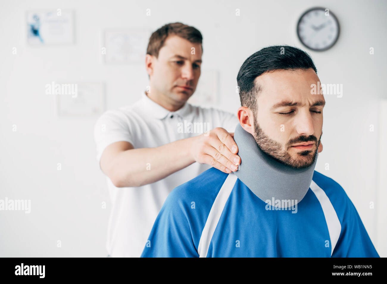 Neck brace hospital hires stock photography and images Alamy