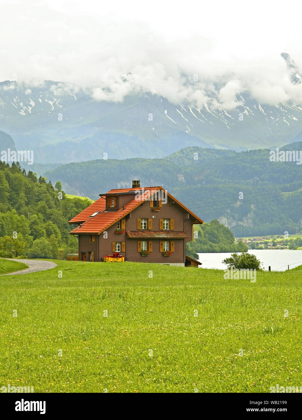 Paysage de chalet hires stock photography and images Alamy