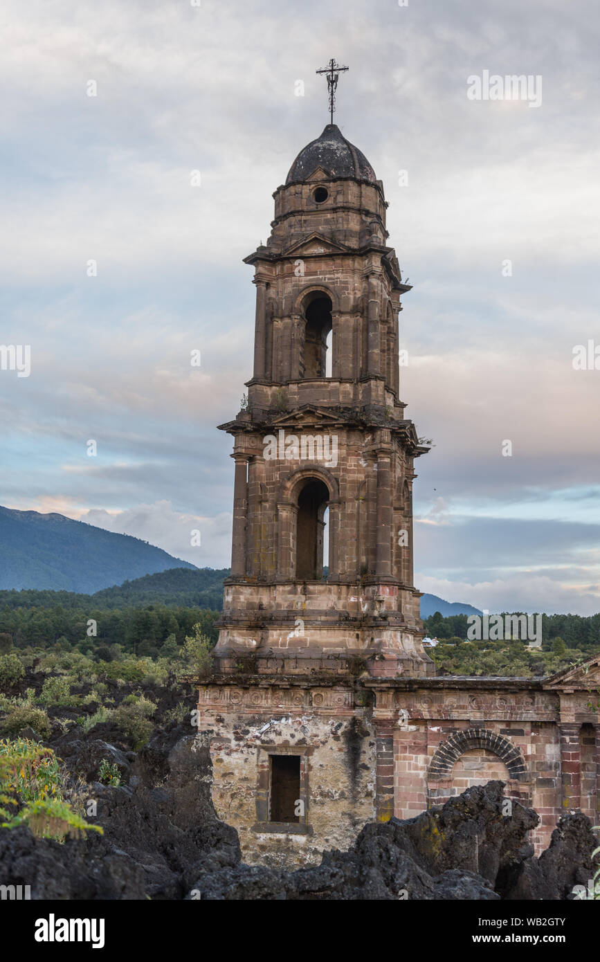 Town destroyed by Paricutin volcano Stock Photo