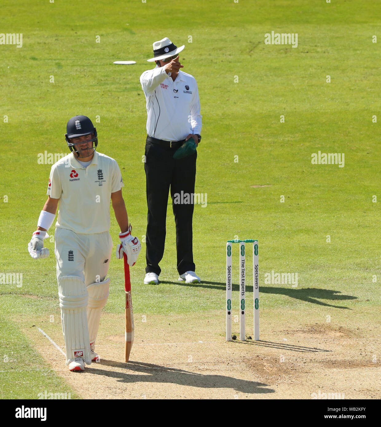 Leeds, UK. 23rd Aug, 2019. Umpire Joel Wilson signals out for Joe Denly of England LBW off the bowling of Josh Hazlewood of Australia, which was overturned after a TV review during day two of the 3rd Specsavers Ashes Test Match, at Headingley Cricket Ground, Leeds, England. Credit: csm/Alamy Live News Credit: Cal Sport Media/Alamy Live News Stock Photo