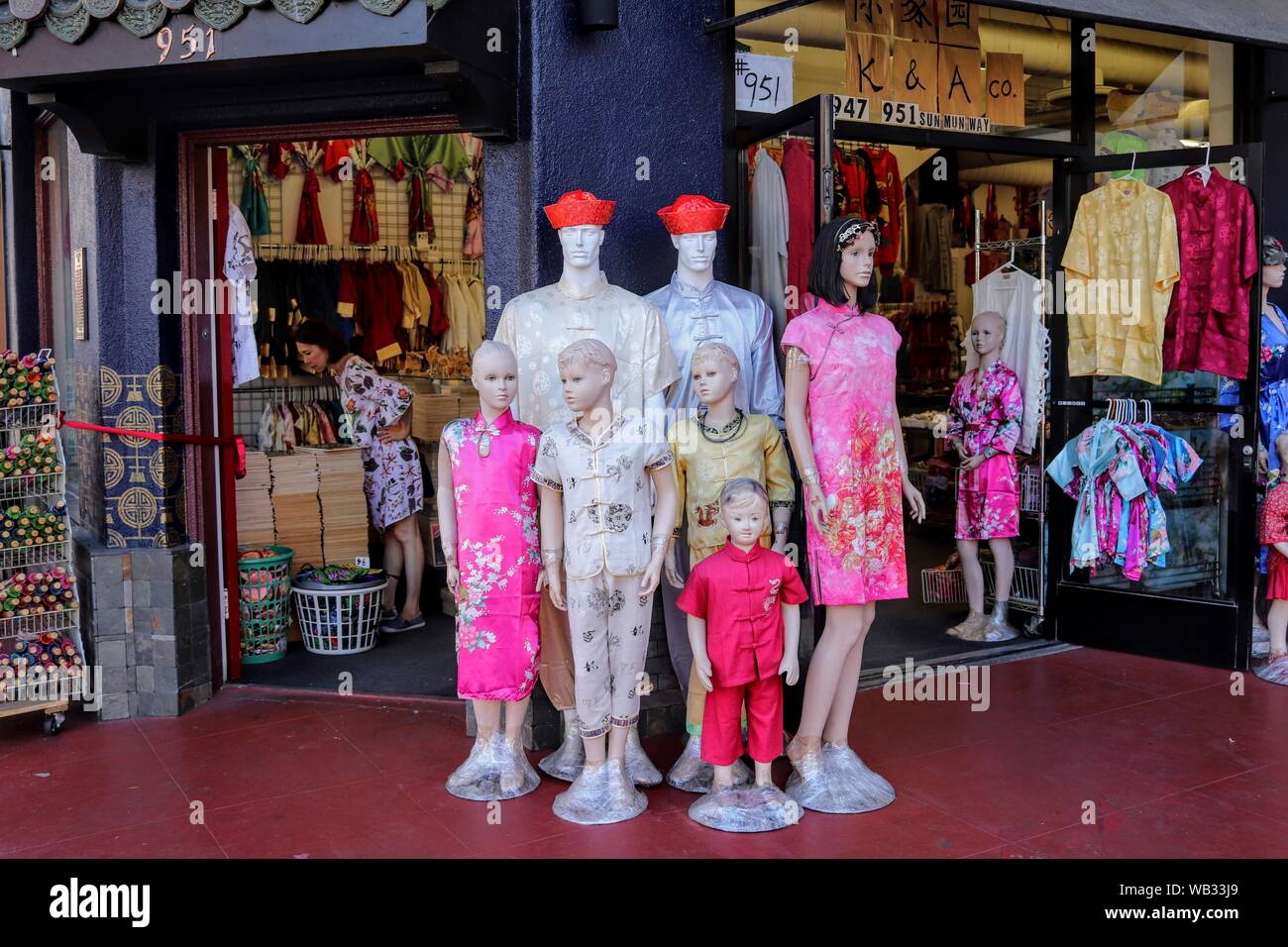 Los Angeles Chinatown Mannequins Stock Photo Alamy