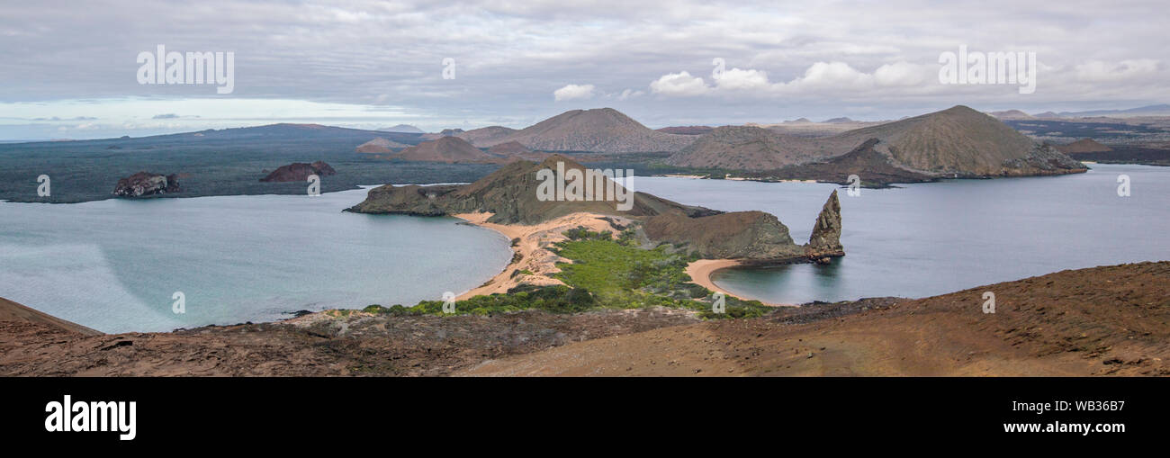 Bartolomé Island and the iconic Pinnacle Rock, Galapagos Islands, Ecuador Stock Photo