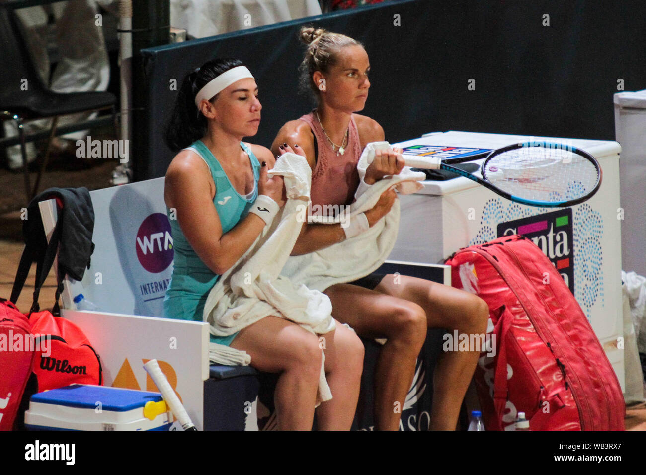 EKATERINE GORGODZE AND ARANTXA RUS during 30° Palermo Ladies Open 2019 - Finals Doppio, Palermo, Italy, 27 Jul 2019, Tennis Tennis Internationals Stock Photo