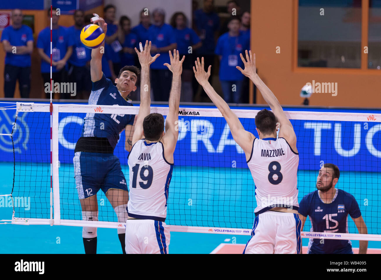 xATTACCO OF BRUNO LIMA during Nations League Men - Italy Vs Argentina, Milano, Italy, 22 Jun 2019, Volleyball Italian Volleyball National Team Stock Photo