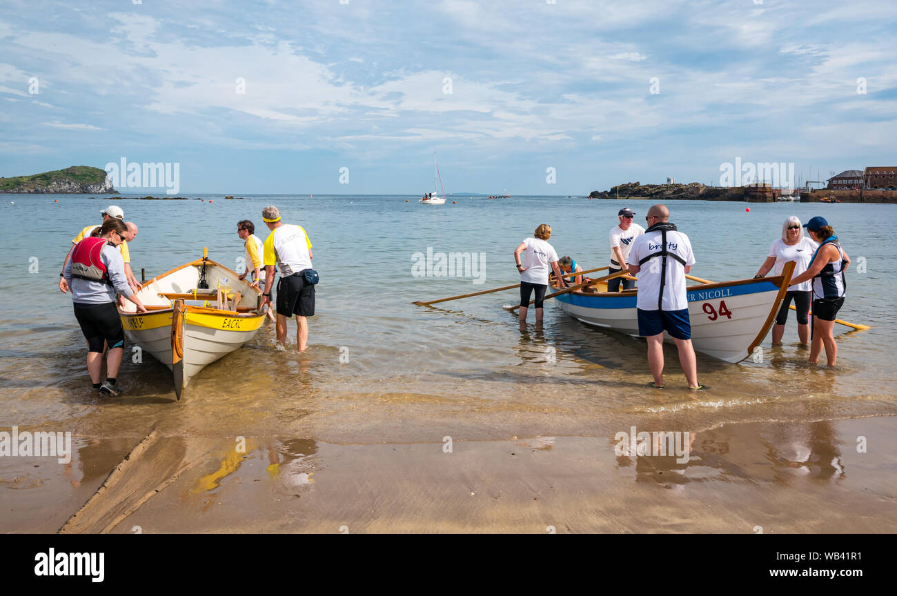 Boat launch on water hi-res stock photography and images - Alamy