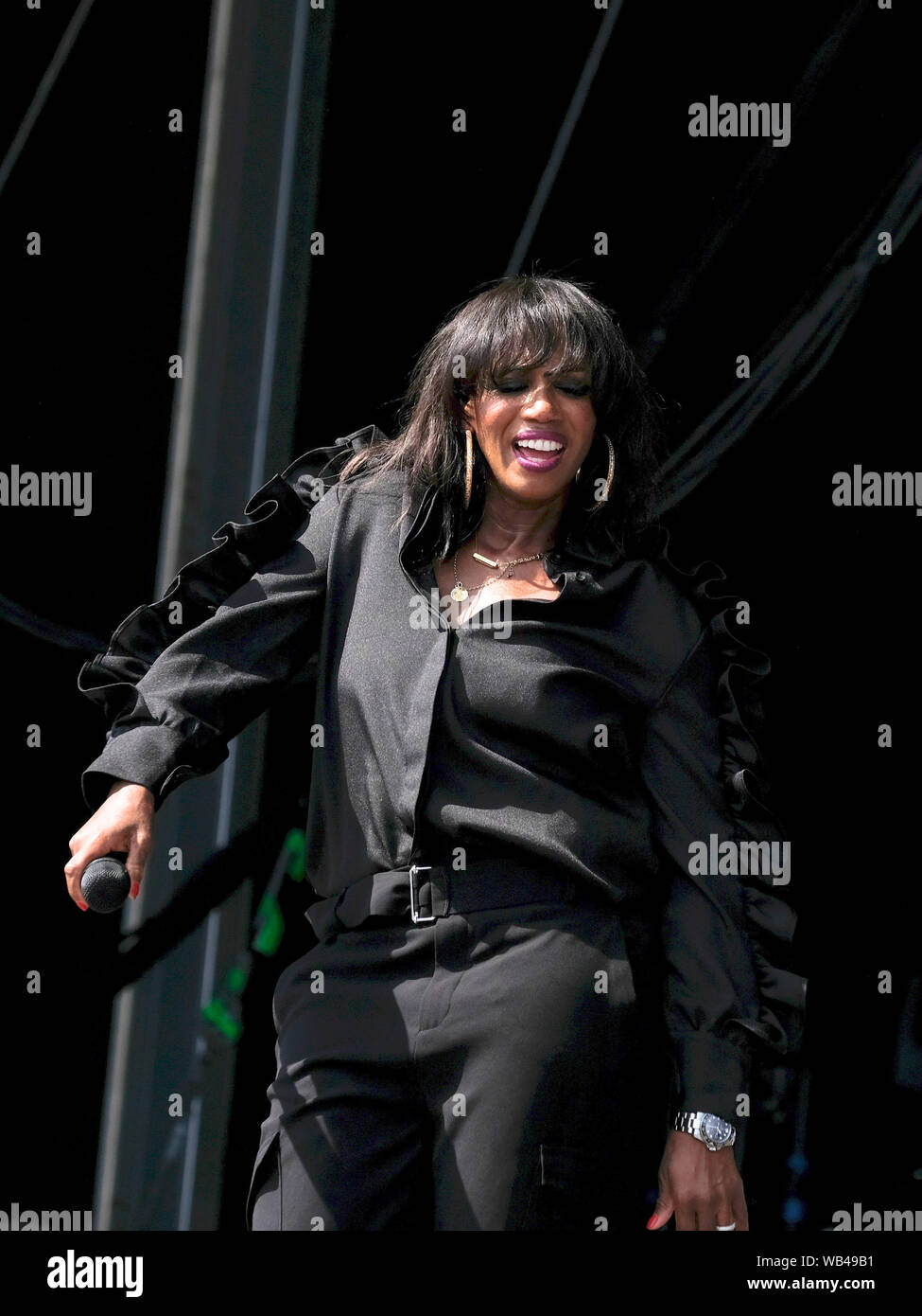 Shaznay lewis family hi-res stock photography and images - Alamy