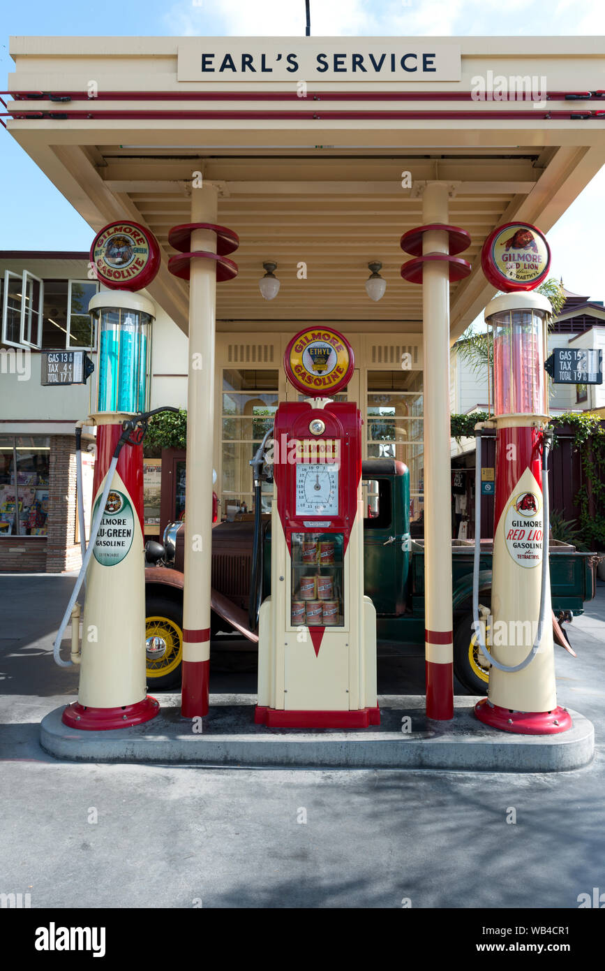 Earl's Service, Gilmore gas station at the Farmers Market located just south of CBS Television
