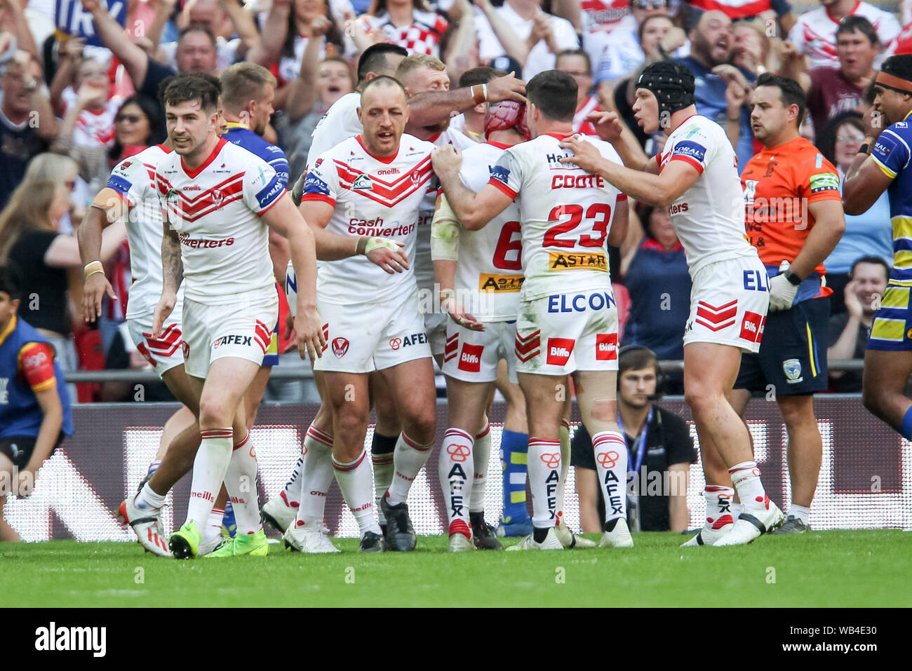 London, UK. 24th Aug, 2019. THEO FAGES of St Helens RLFC scores to make it 4-12 during the Ladbrokes Challenge Cup Final match between St Helens and Warrington Wolves at Wembley Stadium, London, England on 24 August 2019. Photo by Ken Sparks. Editorial use only, license required for commercial use. No use in betting, games or a single club/league/player publications. Credit: UK Sports Pics Ltd/Alamy Live News Stock Photo