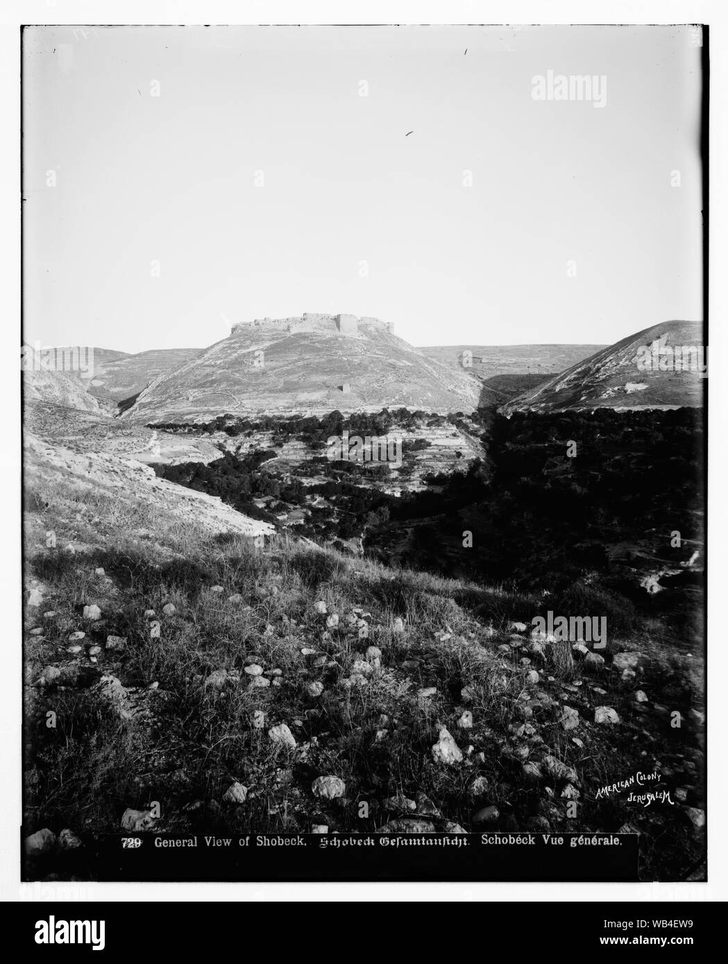 East of Jordan and the Dead Sea. General view of Shobeck Abstract/medium: G. Eric and Edith Matson Photograph Collection Stock Photo